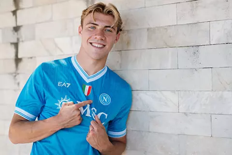 سجل هدفًا حاسمًا.. هويلوند يتألق في أول مباراة مع نابولي